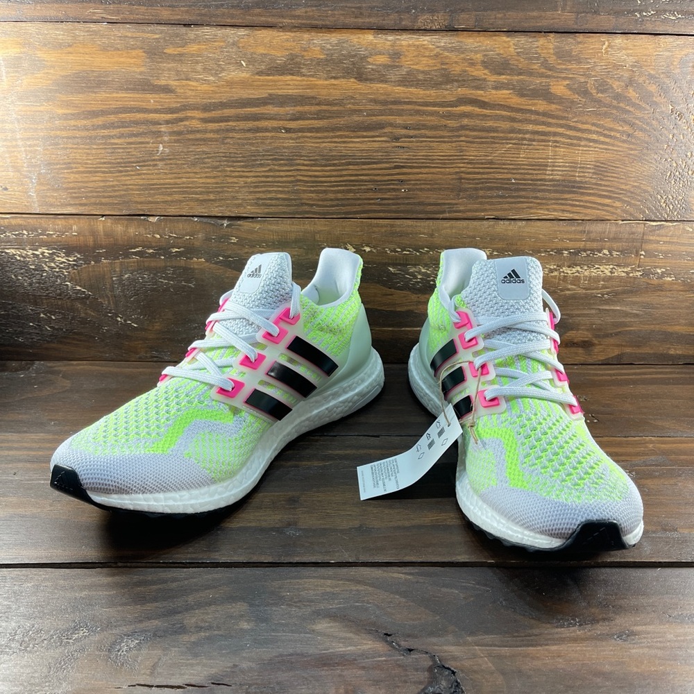 ADIDAS ULTRABOOST 5.0 DNA MENS SHOES - Picture 5 of 11